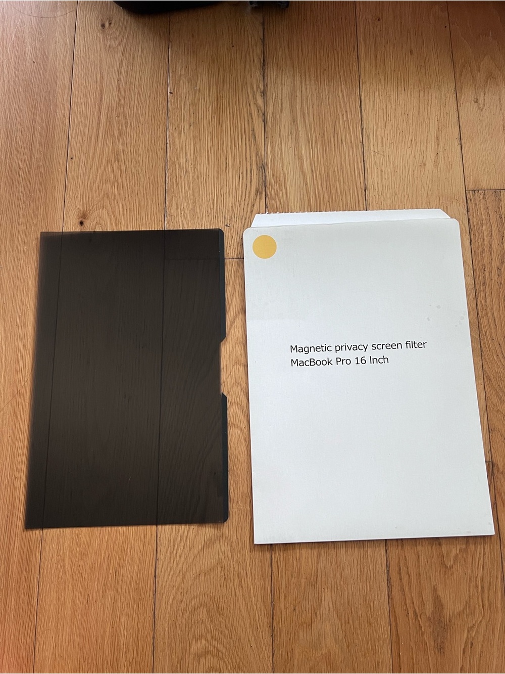 Magnetic Privacy Screen Filter for MacBook Pro 16 Inch